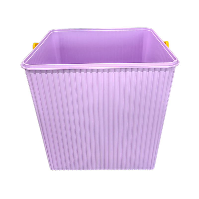 PP Plastic Square Bucket In Mold Label